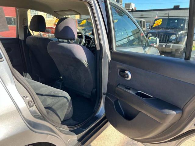 2009 Nissan Versa 1.8S