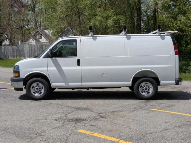 2025 GMC Savana Cargo RWD 2500 Regular Wheelbase Work Van