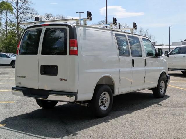 2025 GMC Savana Cargo RWD 2500 Regular Wheelbase Work Van