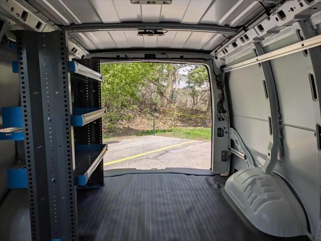 2025 GMC Savana Cargo RWD 2500 Regular Wheelbase Work Van