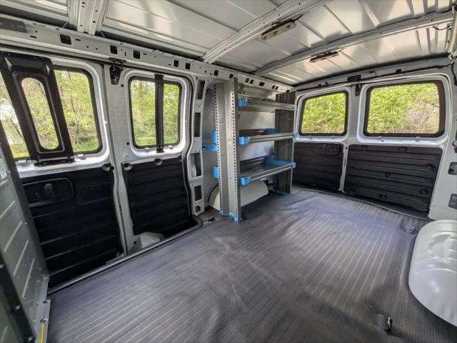 2025 GMC Savana Cargo RWD 2500 Regular Wheelbase Work Van