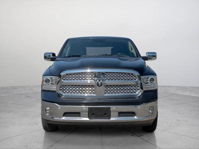 2017 Ram 1500 Laramie Crew Cab 4x4 57 Box