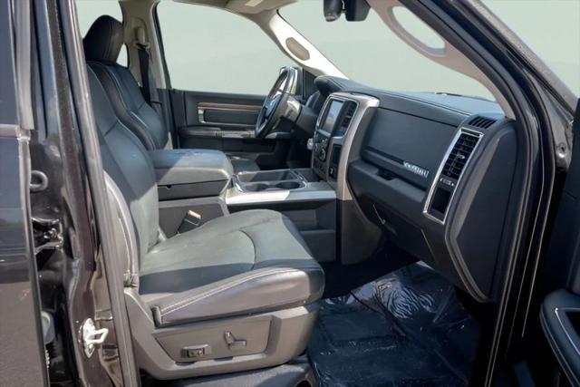 2017 Ram 1500 Laramie Crew Cab 4x4 57 Box