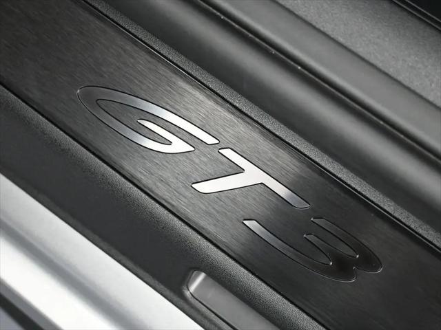 2022 Porsche 911 GT3 w/Touring Package