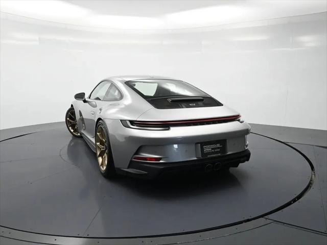 2022 Porsche 911 GT3 w/Touring Package