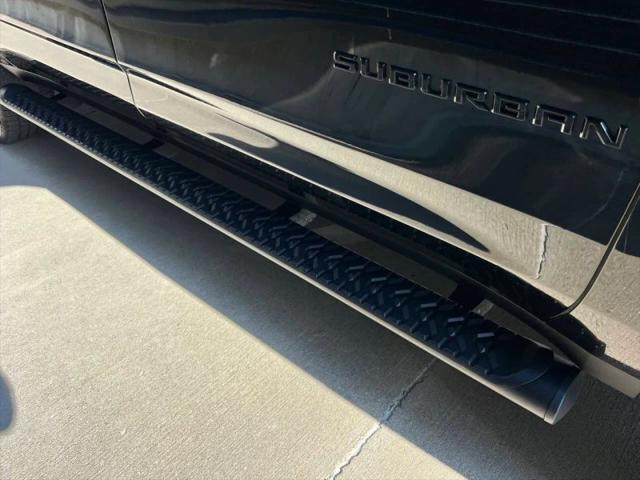 2022 Chevrolet Suburban 4WD Z71
