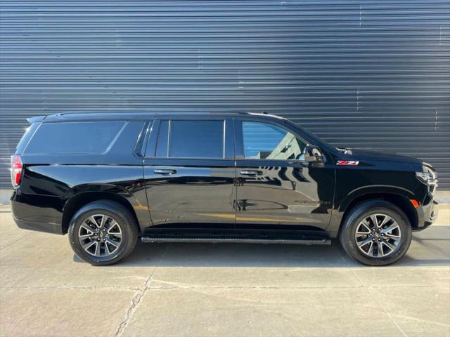 2022 Chevrolet Suburban 4WD Z71