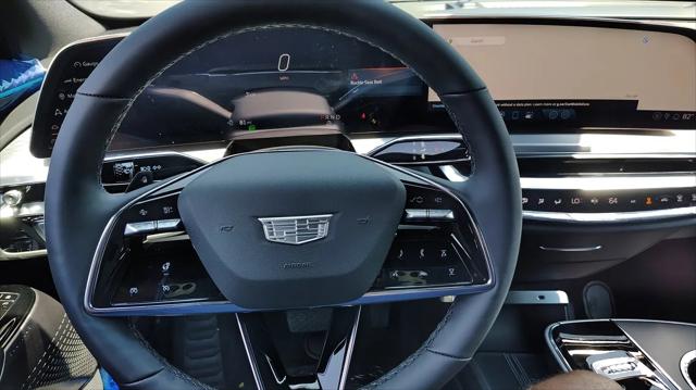 2025 Cadillac iQ Sport w/1SF