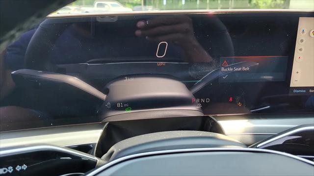 2025 Cadillac iQ Sport w/1SF