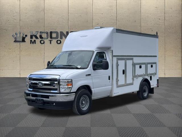 2026 Ford E-350 Cutaway Base Cutaway for sale in Silver Spring , MD
