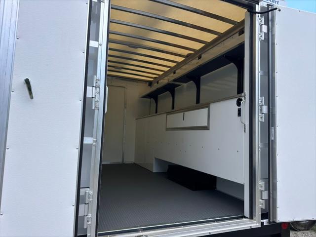 2026 Ford E-350 Cutaway Base Cutaway