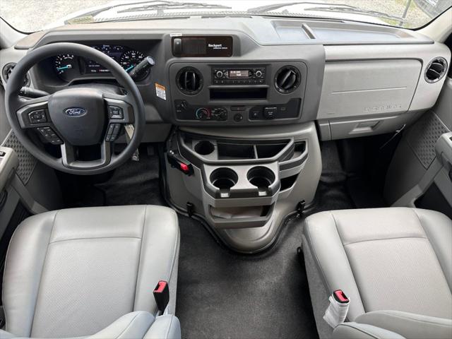 2026 Ford E-350 Cutaway Base Cutaway