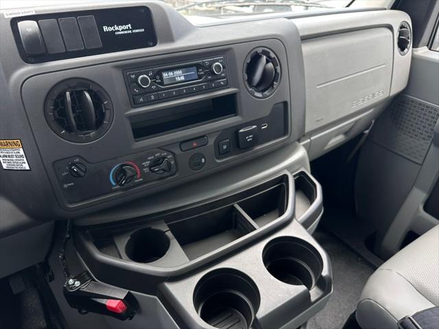 2026 Ford E-350 Cutaway Base Cutaway