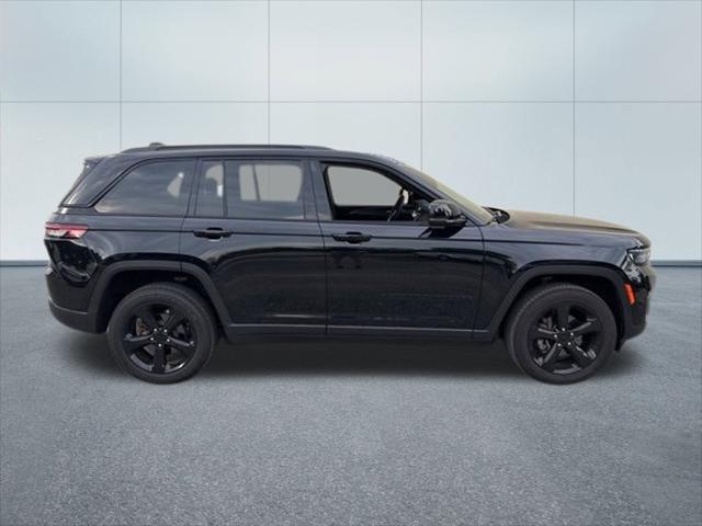 2023 Jeep Grand Cherokee Altitude X 4x4
