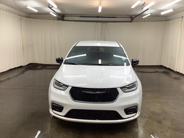 2026 Chrysler Pacifica PACIFICA SELECT AWD 2026 Chrysler Pacifica PACIFICA SELECT AWD