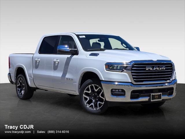 2025 RAM Ram 1500 RAM 1500 LARAMIE CREW CAB 4X4 57 BOX