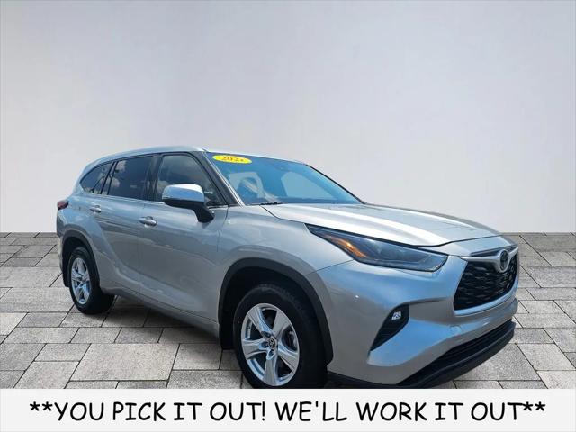 2021 Toyota Highlander LE