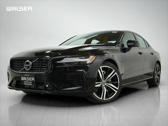 2022 Volvo S60 Recharge Plug-In Hybrid T8 R-Design
