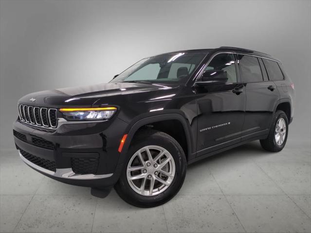 2024 Jeep Grand Cherokee L Laredo 4x4 2024 Jeep Grand Cherokee L Laredo 4x4