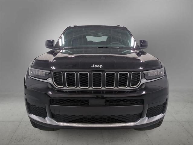 2024 Jeep Grand Cherokee L Laredo 4x4 2024 Jeep Grand Cherokee L Laredo 4x4