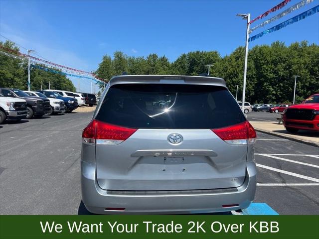 2014 Toyota Sienna LE V6 7 Passenger Mobility 2014 Toyota Sienna LE V6 7 Passenger Mobility