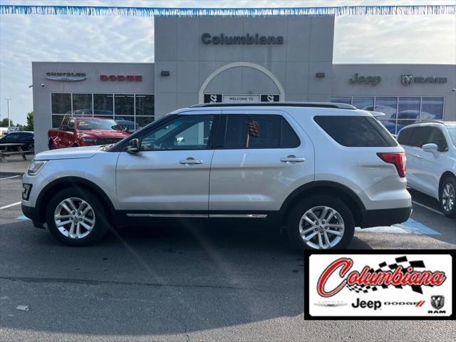 2017 Ford Explorer XLT 2017 Ford Explorer XLT