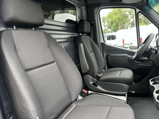 2025 Mercedes-Benz Sprinter 2500 High Roof 4-Cyl Diesel