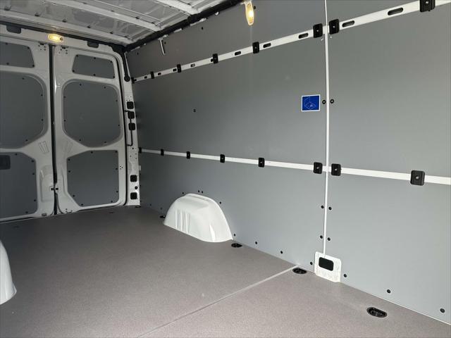 2025 Mercedes-Benz Sprinter 2500 High Roof 4-Cyl Diesel