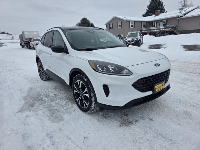 2022 Ford Escape SE