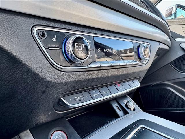 2018 Audi SQ5 3.0T Premium Plus