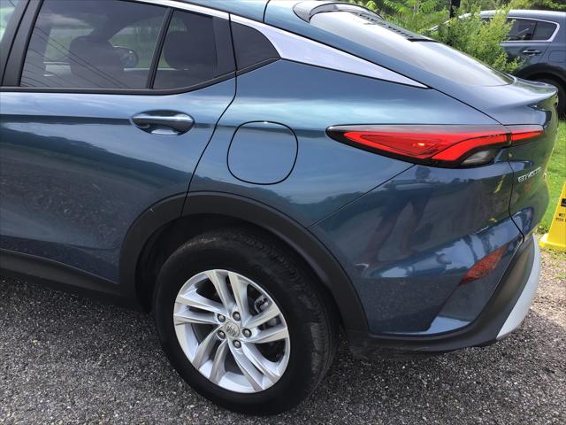 2024 Buick NV Preferred FWD