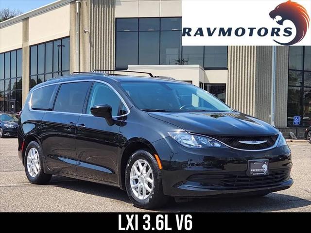 2020 Chrysler Voyager LXI for sale in Minneapolis, MN