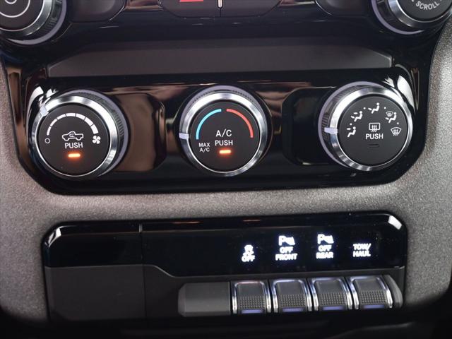 2025 RAM Ram 1500 RAM 1500 TRADESMAN CREW CAB 4X2 57 BOX 2025 RAM Ram 1500 RAM 1500 TRADESMAN CREW CAB 4X2 57 BOX