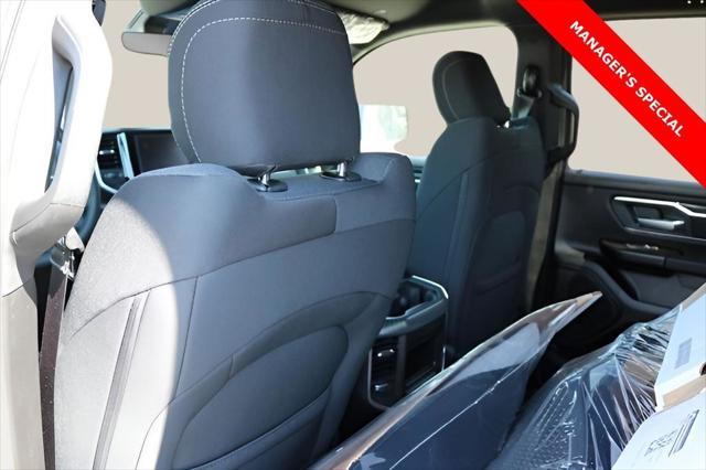 2025 Ram 1500 Lone Star Crew Cab 4x4 5'7" Box
