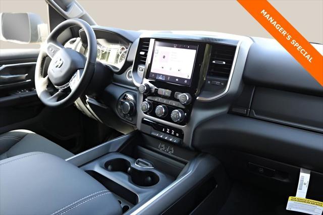 2025 Ram 1500 Lone Star Crew Cab 4x4 5'7" Box