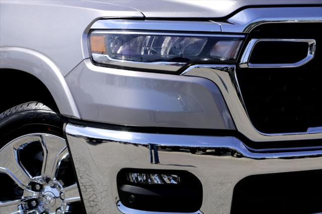 2025 RAM Ram 1500 RAM 1500 LONE STAR CREW CAB 4X2 57 BOX