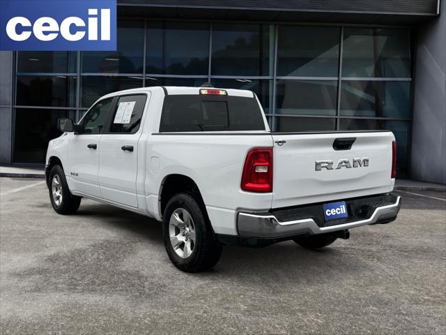 2025 RAM Ram 1500 RAM 1500 TRADESMAN CREW CAB 4X2 57 BOX
