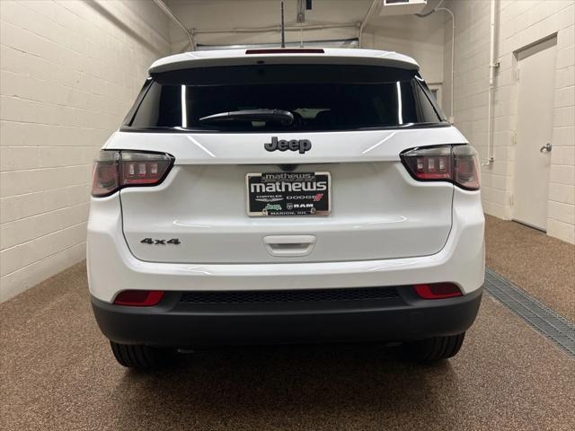 2026 Jeep Compass Latitude Altitude