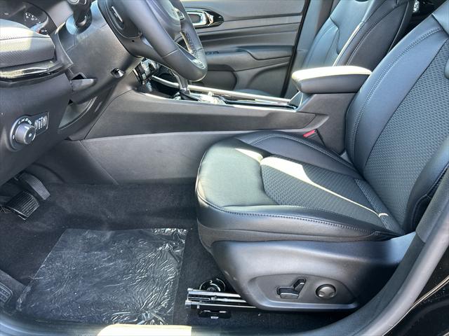 2026 Jeep Compass COMPASS LATITUDE ALTITUDE 4X4 2026 Jeep Compass COMPASS LATITUDE ALTITUDE 4X4