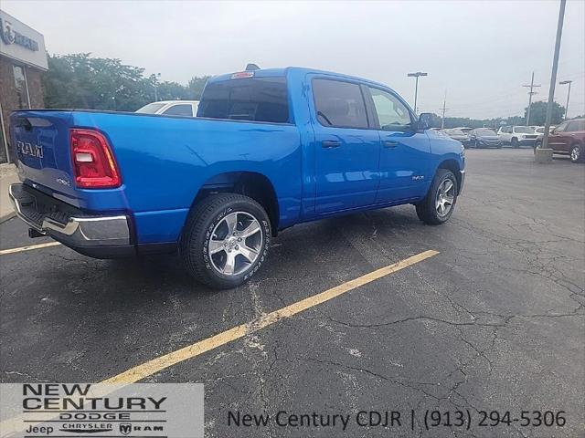 2025 Ram 1500 Tradesman Crew Cab 4x4 5'7" Box