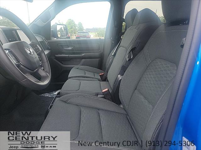 2025 Ram 1500 Tradesman Crew Cab 4x4 5'7" Box