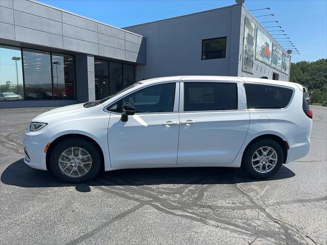 2025 Chrysler Pacifica PACIFICA SELECT