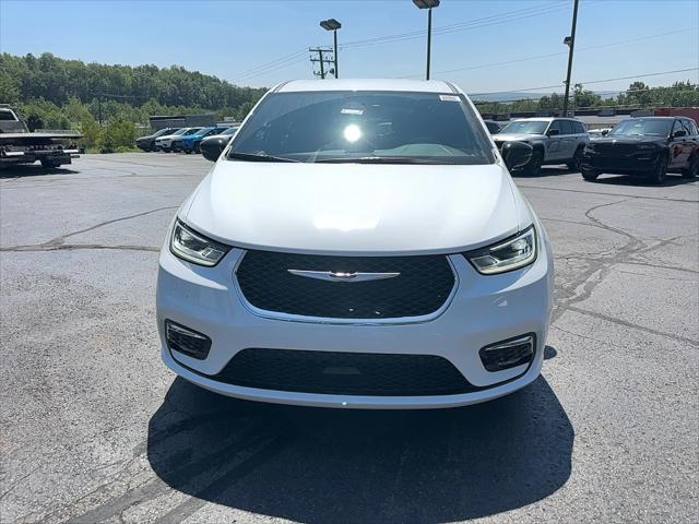 2025 Chrysler Pacifica PACIFICA SELECT