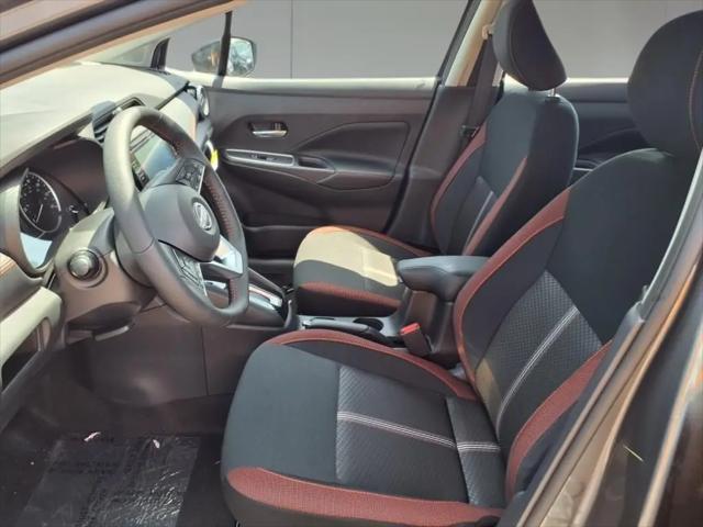 2025 Nissan Versa 1.6 SR