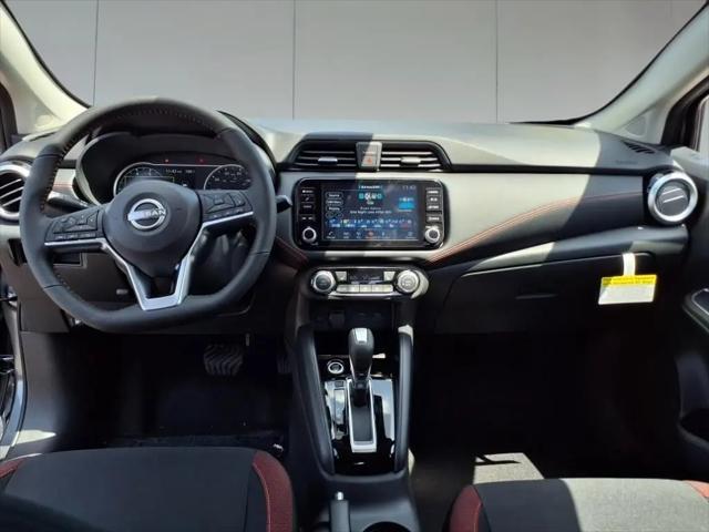 2025 Nissan Versa 1.6 SR