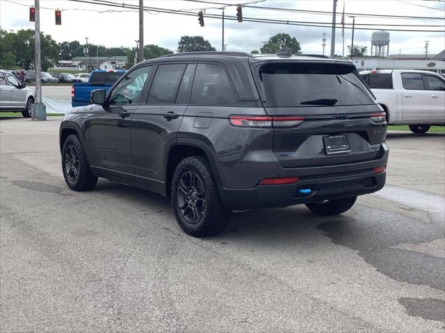 2024 Jeep Grand Cherokee Trailhawk