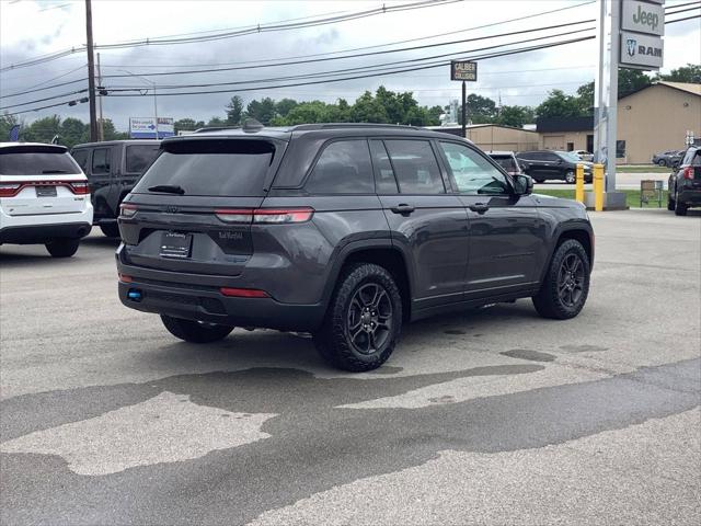2024 Jeep Grand Cherokee Trailhawk