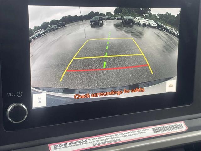 2024 Toyota Tacoma SR 2WD 2024 Toyota Tacoma SR 2WD