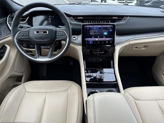 2024 Jeep Grand Cherokee Limited 4x4 2024 Jeep Grand Cherokee Limited 4x4