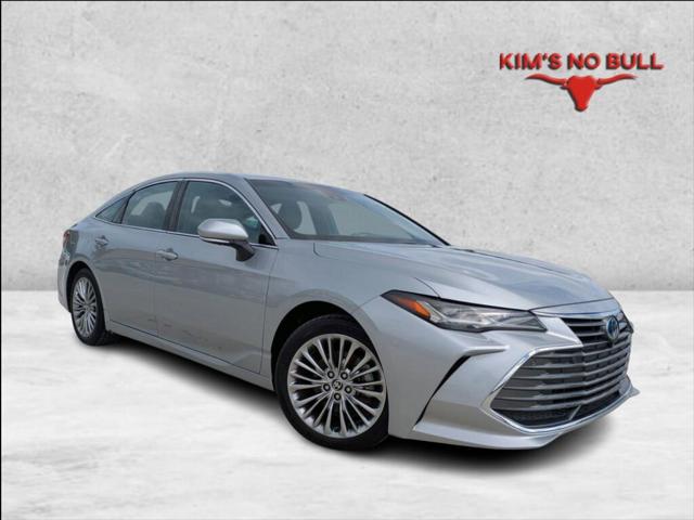 2022 Toyota Avalon Limited Hybrid